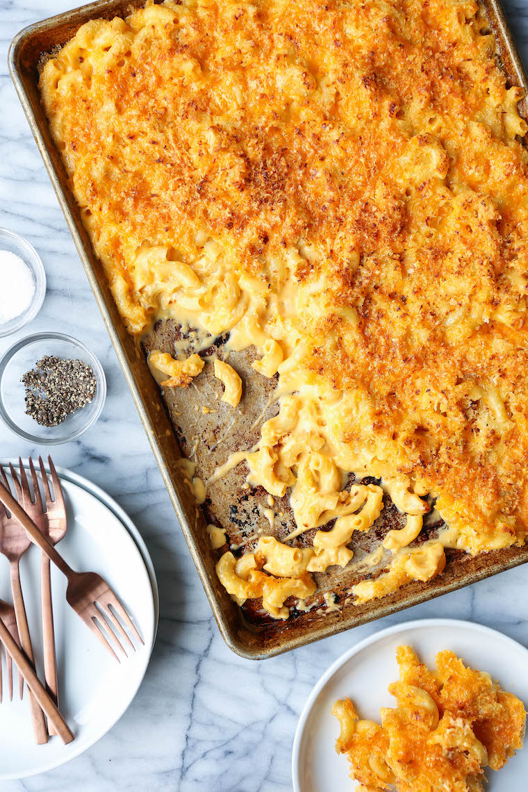 make a crust for baked mac and cheese